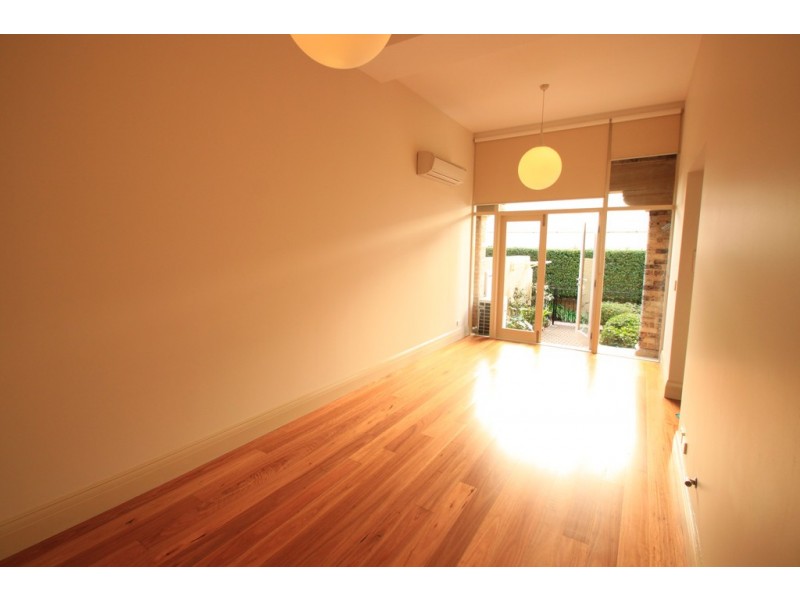 9/2 Metropolitan Road, Enmore NSW 2042