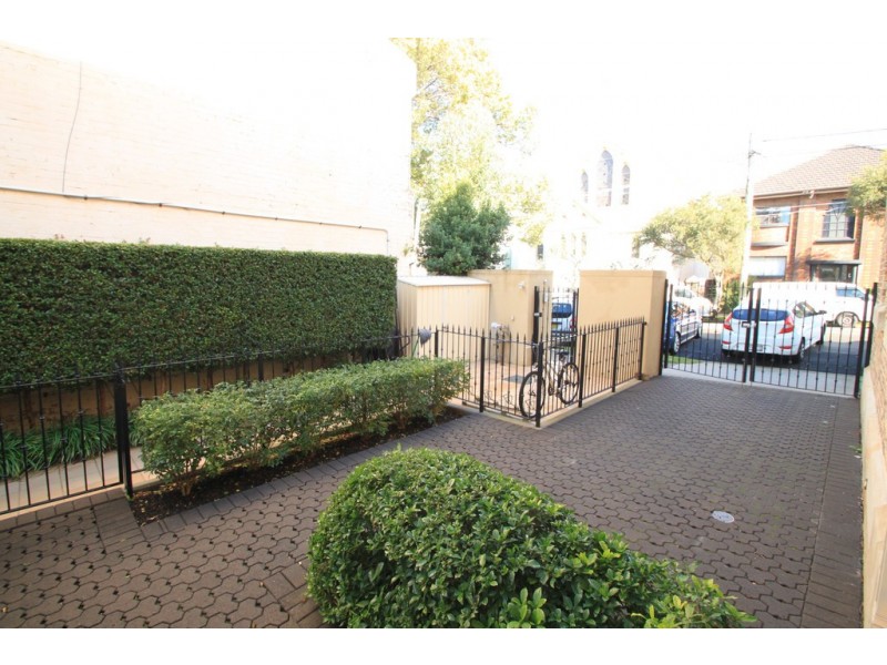 9/2 Metropolitan Road, Enmore NSW 2042