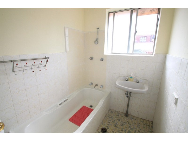 4/40 Duntroon Street, Hurlstone Park NSW 2193