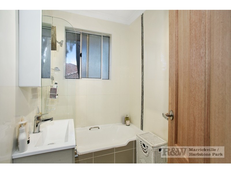 10/13 Bayley Street, Marrickville NSW 2204