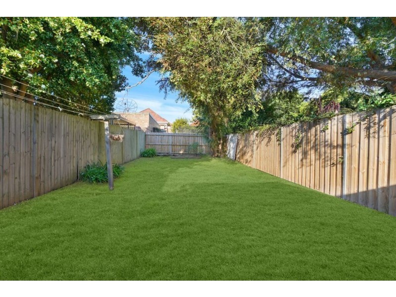 27 England Avenue, Marrickville NSW 2204