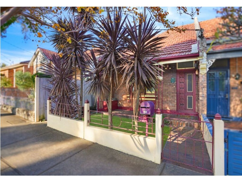 27 England Avenue, Marrickville NSW 2204