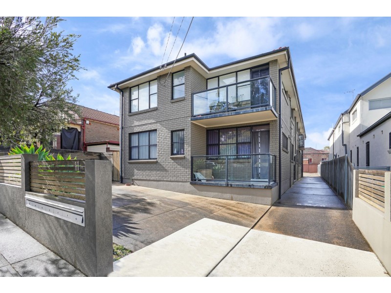 2/11 Fernhill Street, Hurlstone Park NSW 2193