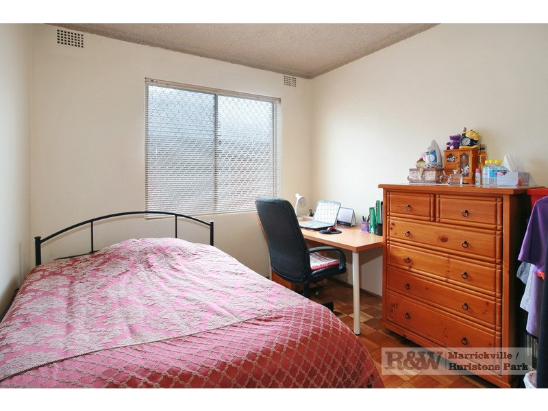 2/56 Crinan Street, Hurlstone Park NSW 2193
