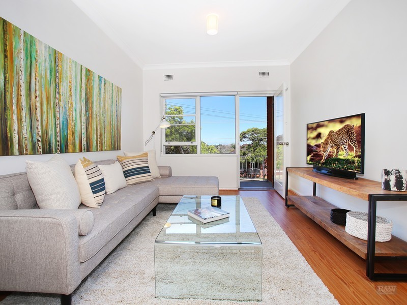 2/16 Melford Street, Hurlstone Park NSW 2193