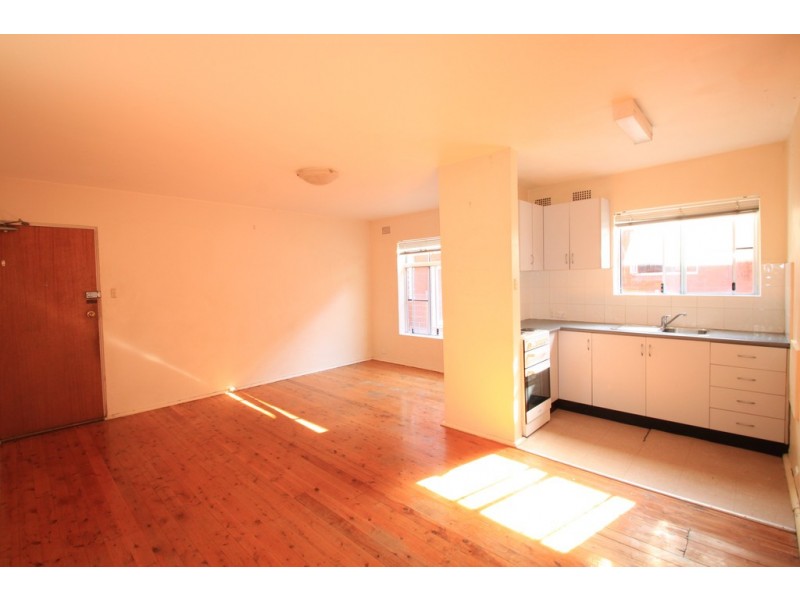 1/52 Crinan Street, Hurlstone Park NSW 2193