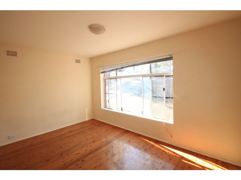 1/52 Crinan Street, Hurlstone Park NSW 2193