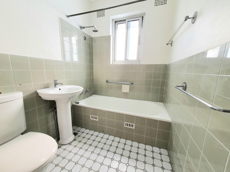 21/60-64 Ewart Street, Marrickville NSW 2204