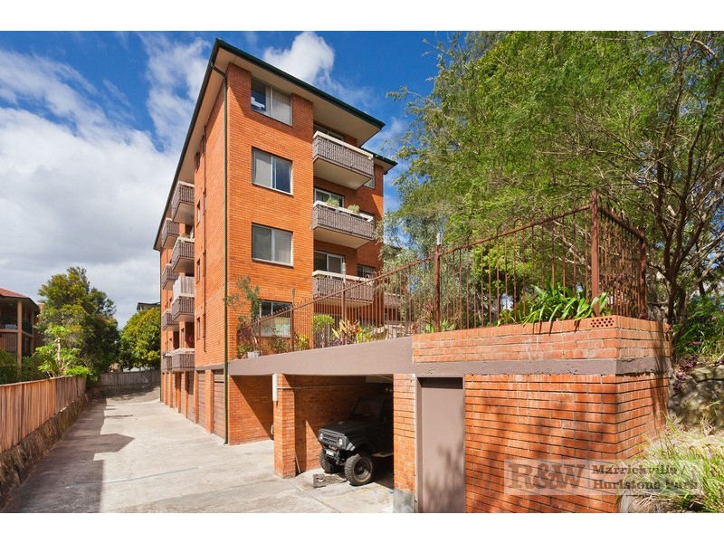 3/3-5 Riverside Crescent, Marrickville NSW 2204