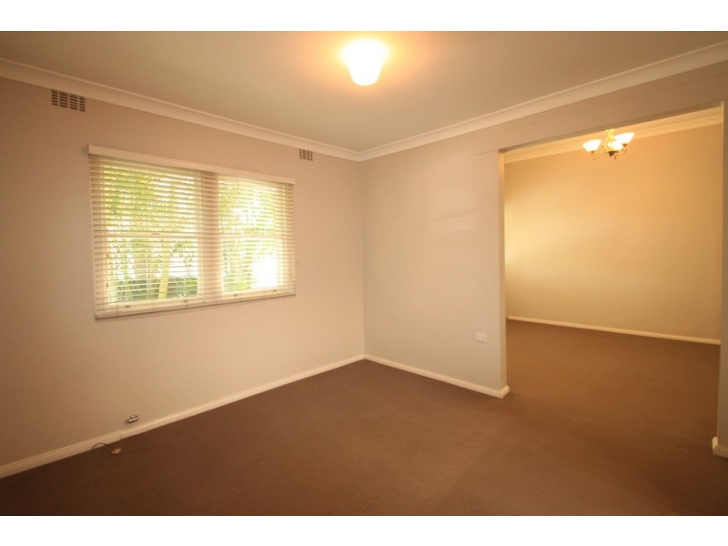 84 Station Street, Tempe NSW 2044