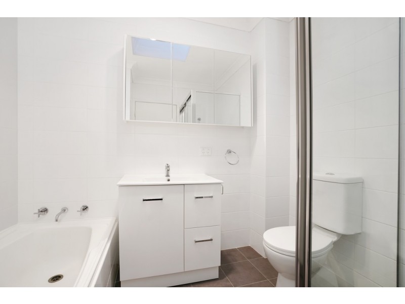 11/74 Floss Street, Hurlstone Park NSW 2193