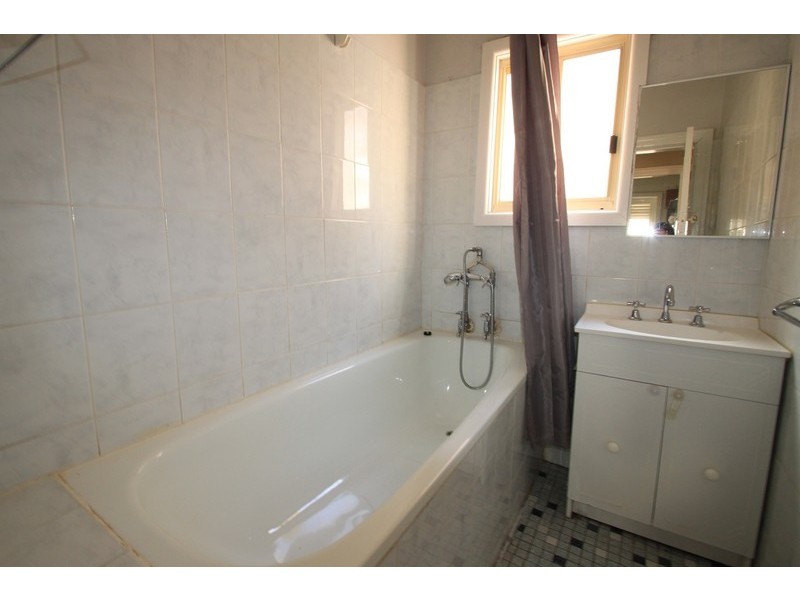 231 New Canterbury Road, Lewisham NSW 2049