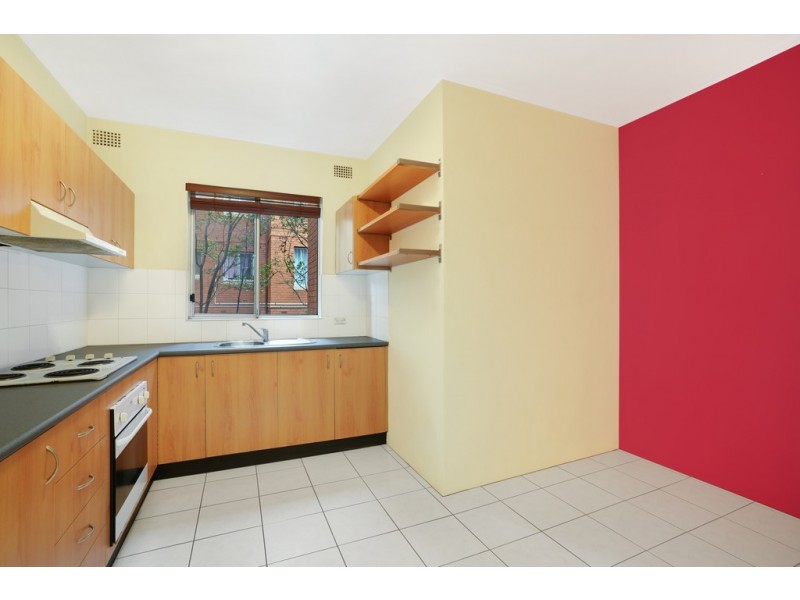 4/11 Bayley Street, Marrickville NSW 2204