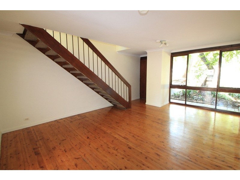 29/74 Floss Street, Hurlstone Park NSW 2193