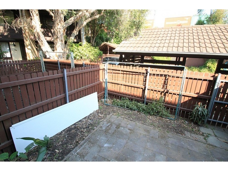 29/74 Floss Street, Hurlstone Park NSW 2193