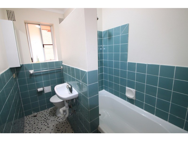 6/52 Crinan Street, Hurlstone Park NSW 2193
