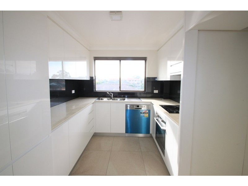 7/18-20 Park Street, Campsie NSW 2194