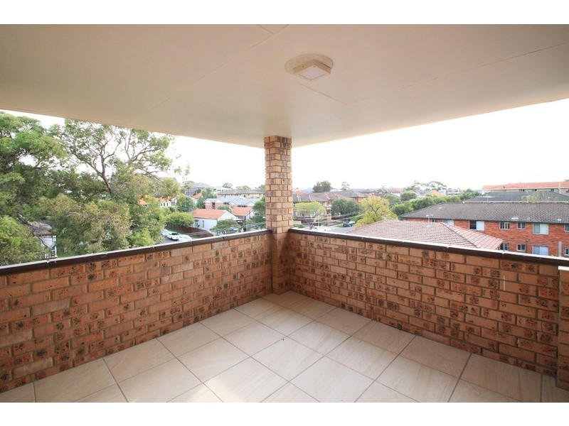 7/18-20 Park Street, Campsie NSW 2194