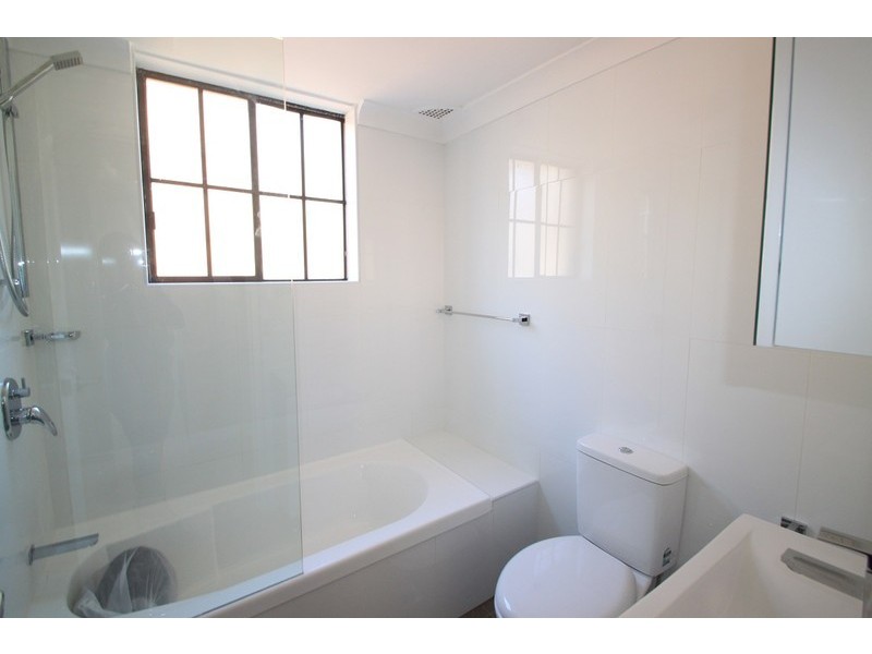 3/10 Rome Street, Canterbury NSW 2193