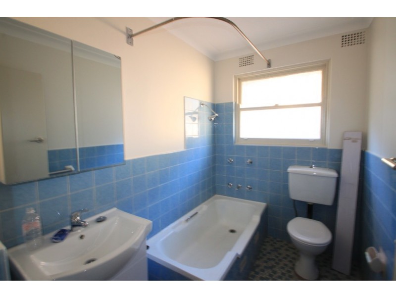 4/16 Myee Street, Lakemba NSW 2195