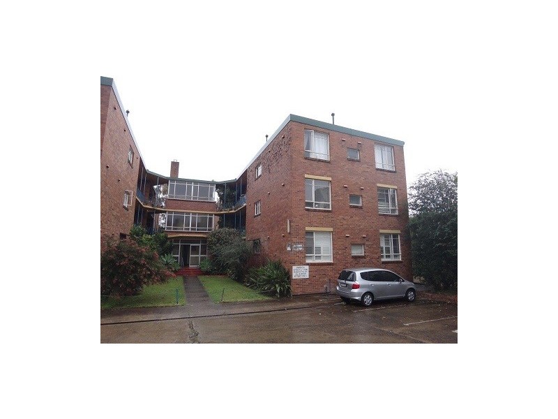 8/18A Ewart Street, Marrickville NSW 2204