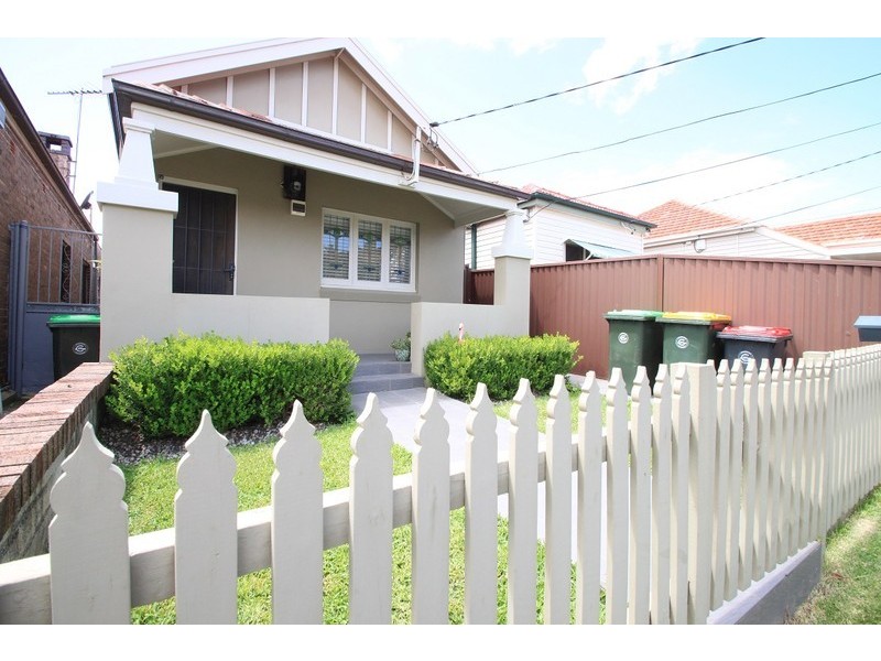 88 River Street, Earlwood NSW 2206