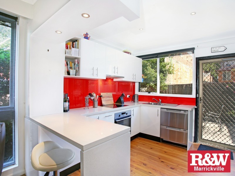 22/74 Floss Street, Hurlstone Park NSW 2193