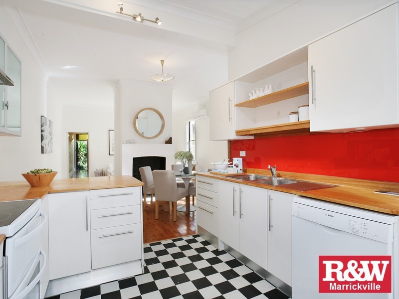 42 Holmesdale Street, Marrickville NSW 2204