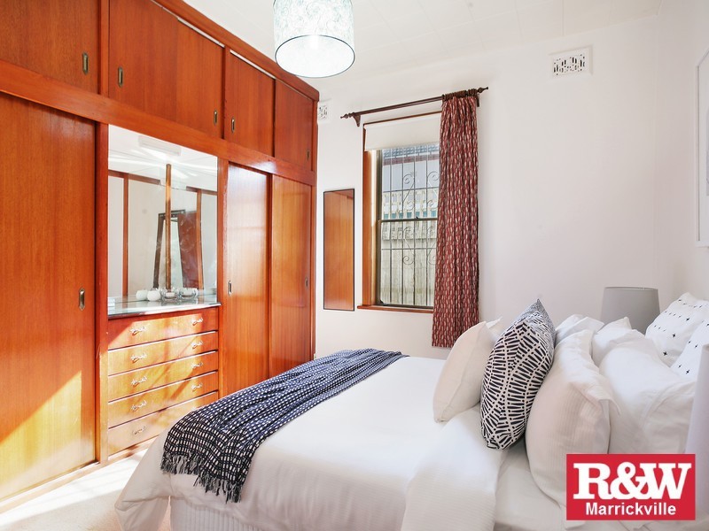 42 Holmesdale Street, Marrickville NSW 2204