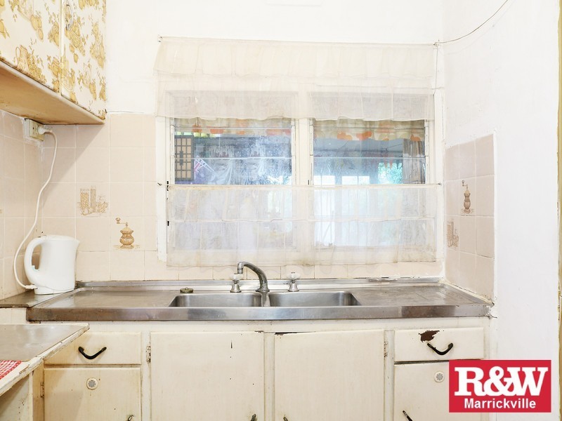 8 Garnet Street, Hurlstone Park NSW 2193