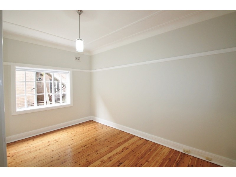 1/70 Ewart Street, Marrickville NSW 2204