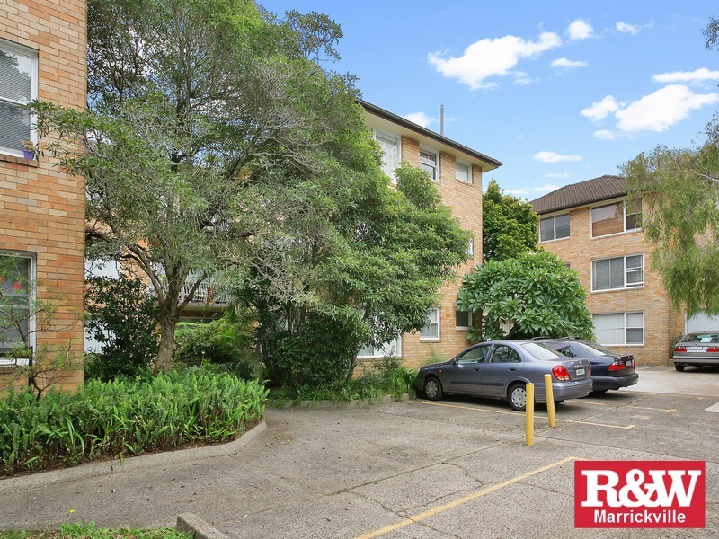 24/76 Garnet Street, Hurlstone Park NSW 2193