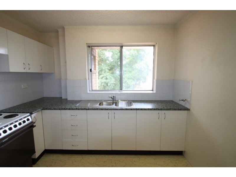 10/11-13 Tavistock Road, Homebush West NSW 2140