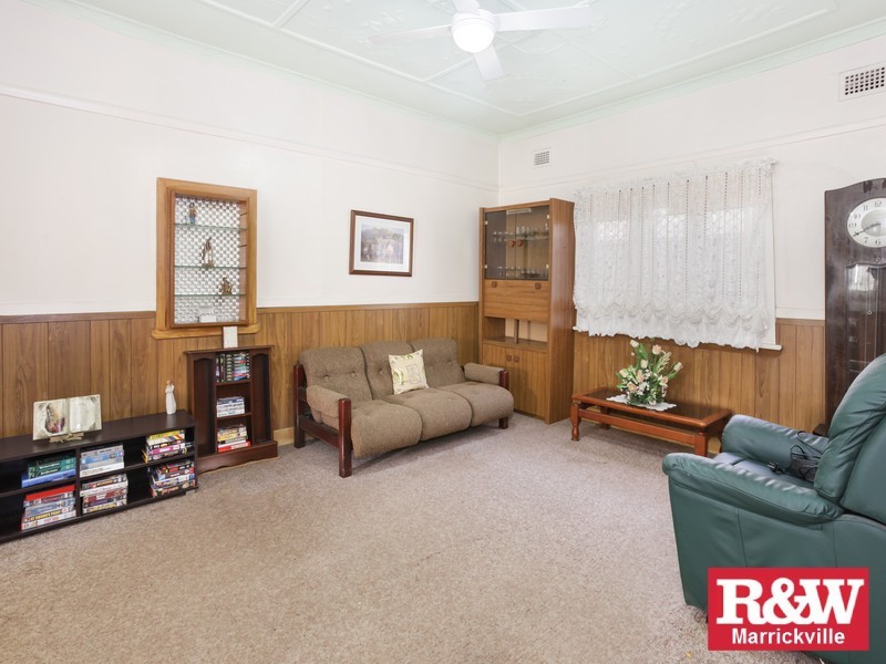 4 Bellombi Street, Campsie NSW 2194