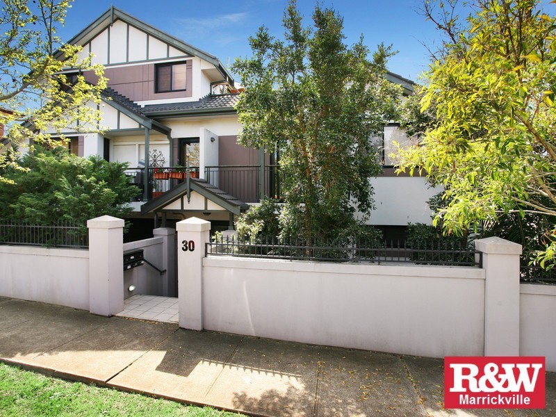 2/30 Enfield Street, Marrickville NSW 2204 Richardson & Wrench Marrickville / Hurlstone Park