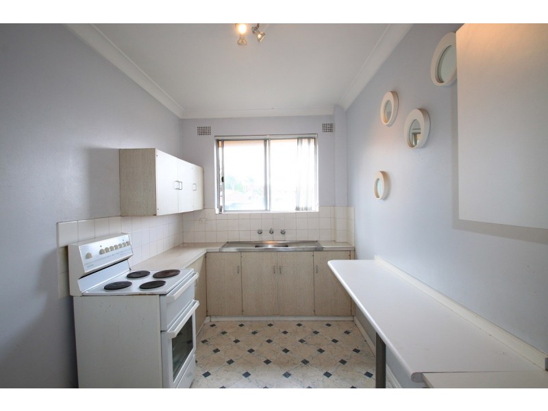 8/4 Campbell Street, Punchbowl NSW 2196