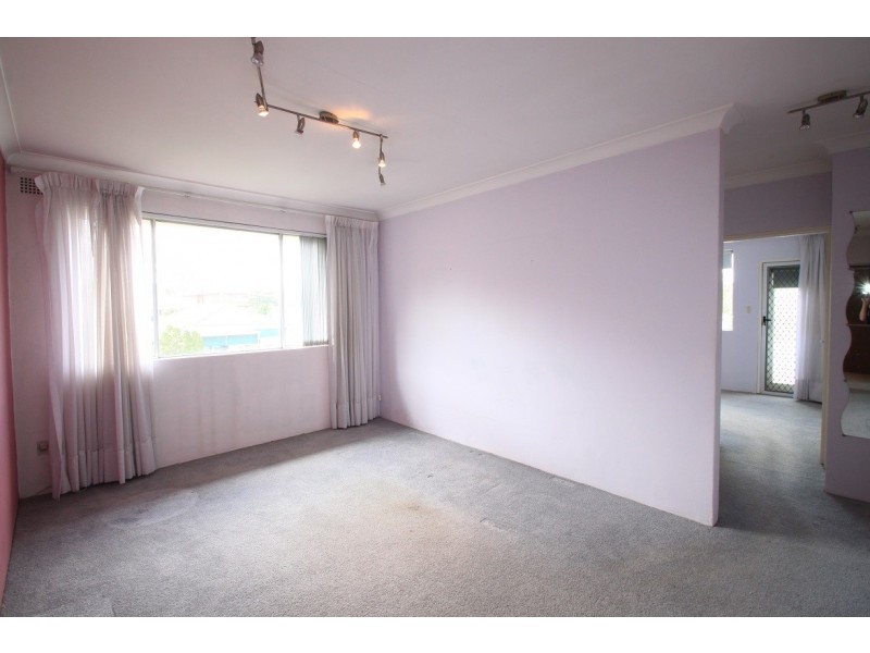 8/4 Campbell Street, Punchbowl NSW 2196