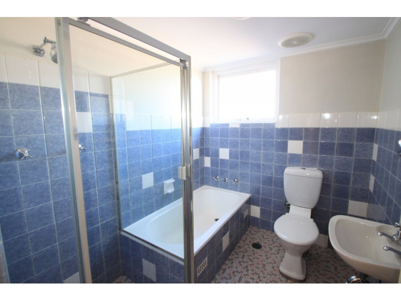 1/8 St Jude Crescent, Belmore NSW 2192