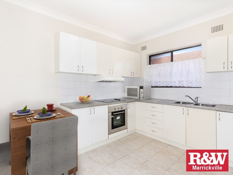 8/26 Glen Street, Marrickville NSW 2204