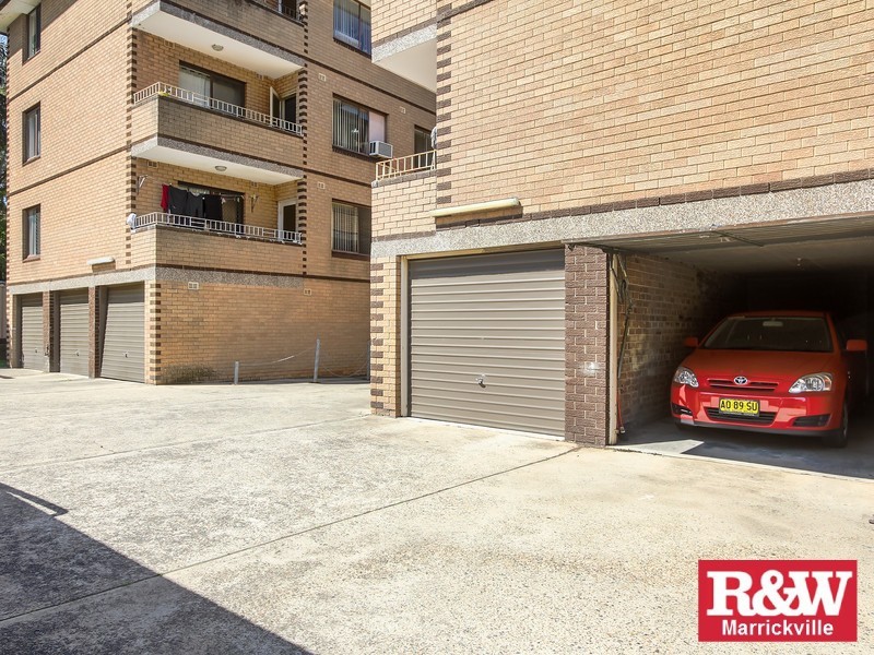 8/26 Glen Street, Marrickville NSW 2204