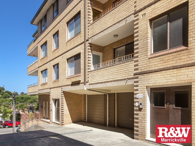 8/26 Glen Street, Marrickville NSW 2204