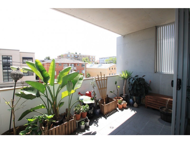B406/359 Illawarra Road, Marrickville NSW 2204