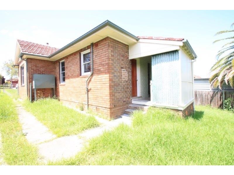 35 Vicliffe Avenue, Campsie NSW 2194