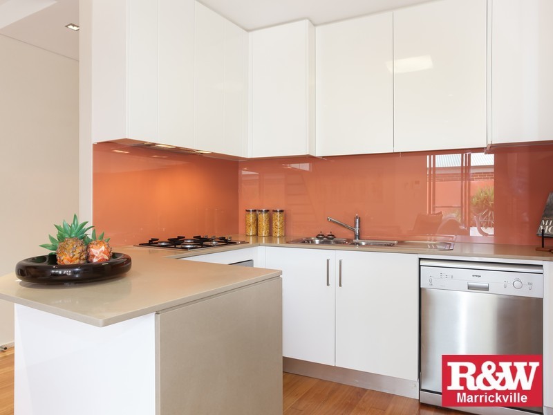 3/225 Queen Street, Hurlstone Park NSW 2193