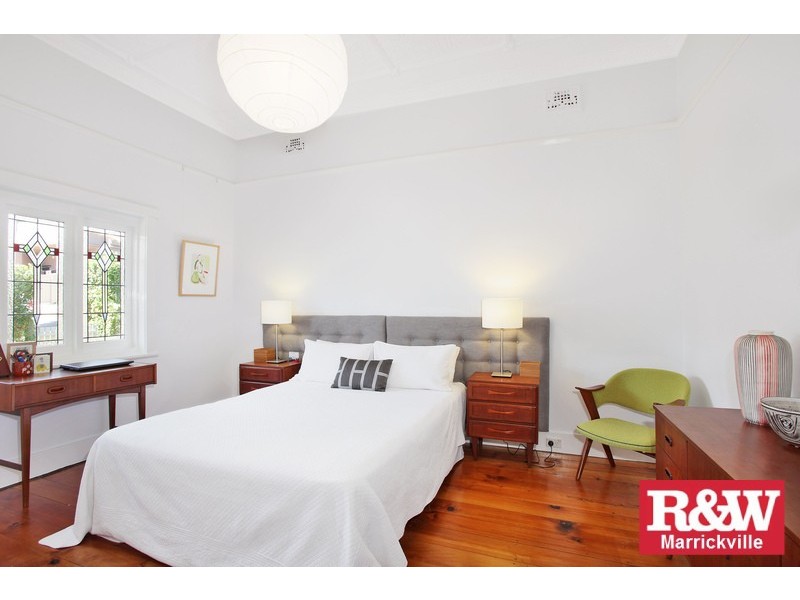 8 Railway Street, Hurlstone Park NSW 2193