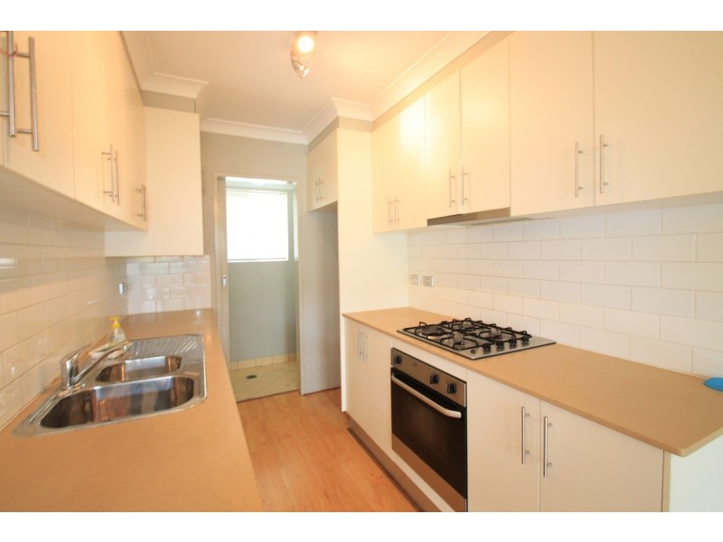 8/2-6 Schwebel Street, Marrickville NSW 2204