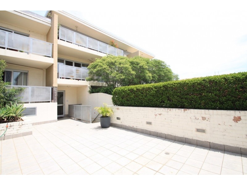 8/2-6 Schwebel Street, Marrickville NSW 2204