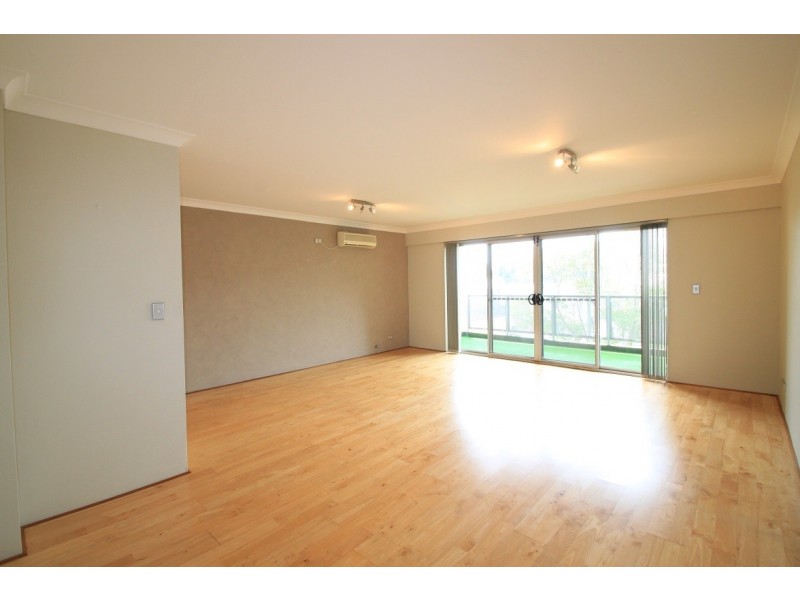 8/2-6 Schwebel Street, Marrickville NSW 2204