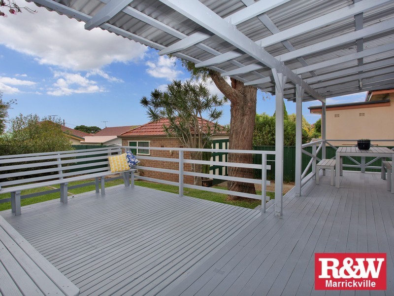 31 Dixson Avenue, Dulwich Hill NSW 2203