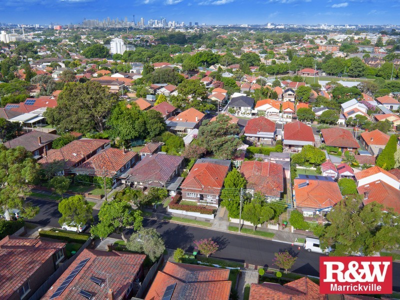 31 Dixson Avenue, Dulwich Hill NSW 2203